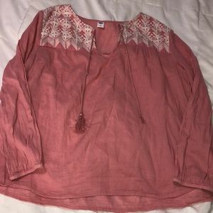Old Navy top